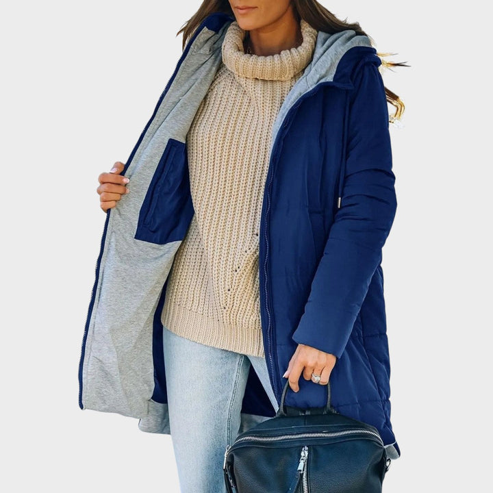 Antoinette | Gewatteerde Mantel met Capuchon