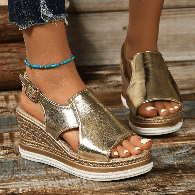 Brechtje | Stijlvolle Metallic Sandalen