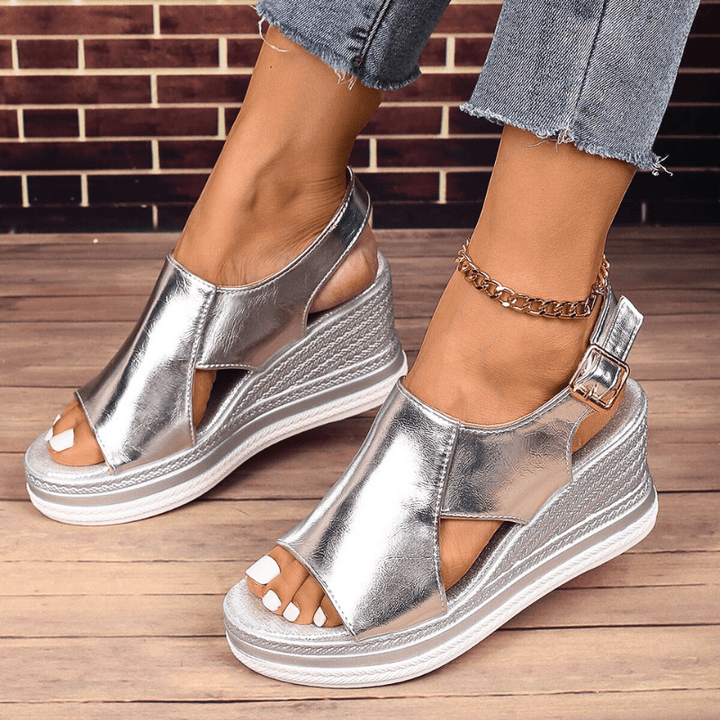 Baylie - Stijlvolle Metallic Sandalen