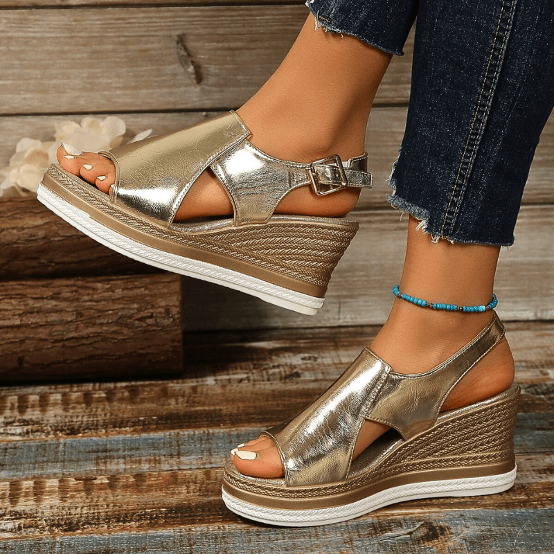 Baylie - Stijlvolle Metallic Sandalen
