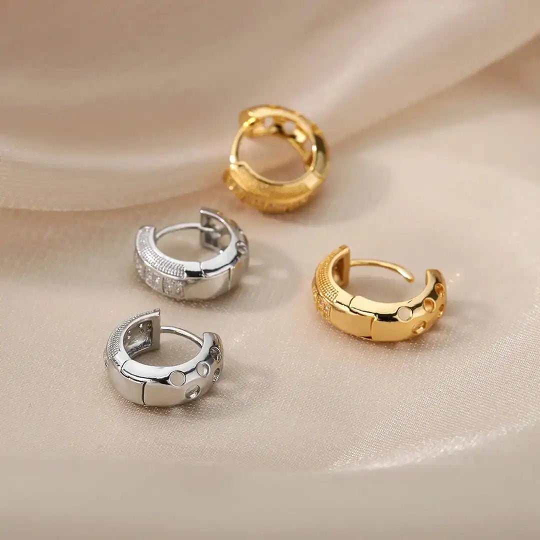 Tijdloze Hoepel Oorbellen van Cubic Zirconia