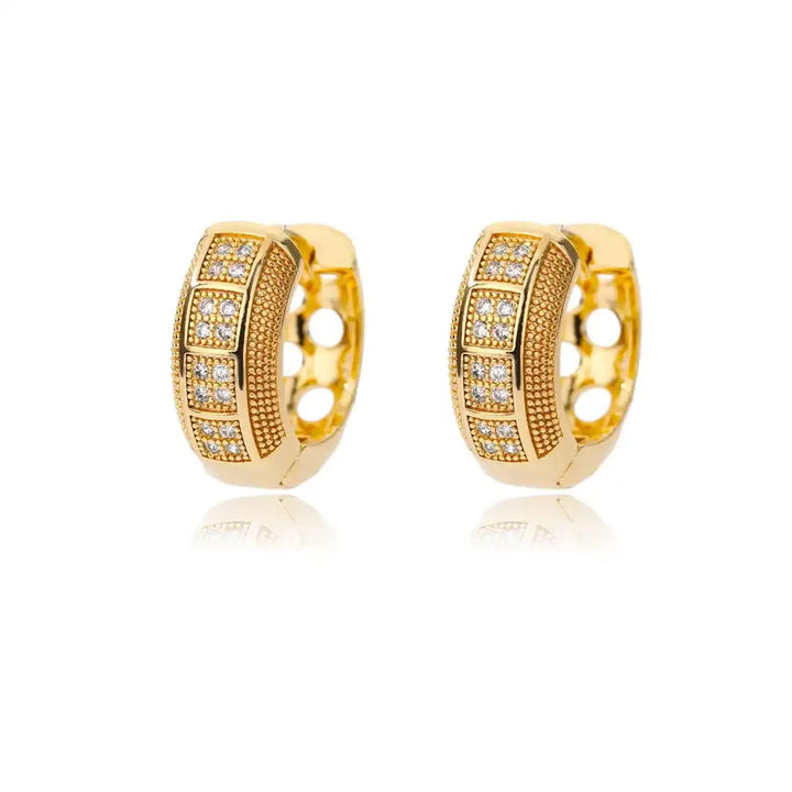 Tijdloze Hoepel Oorbellen van Cubic Zirconia