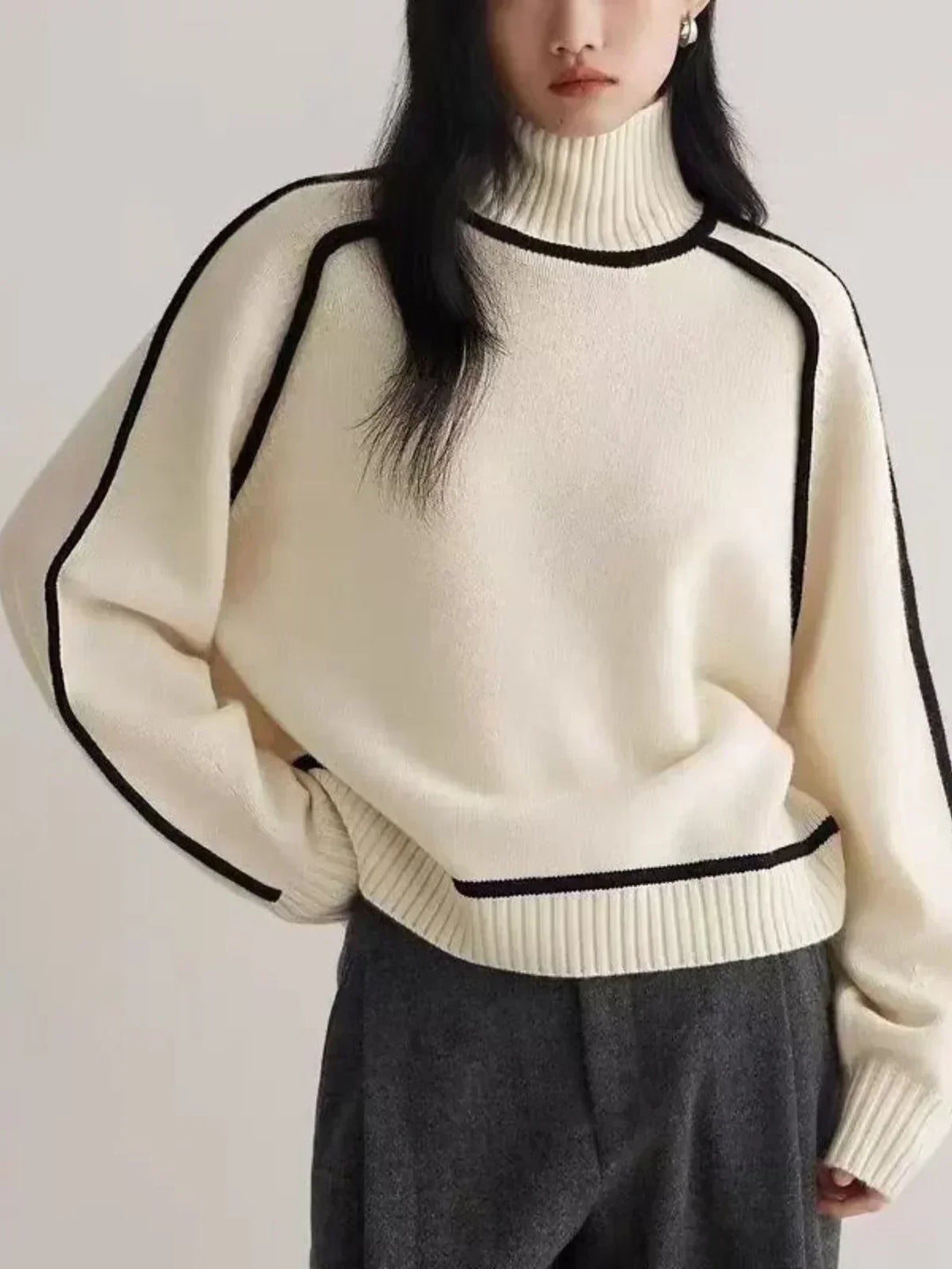 Sandrine | Elegante trui met een hoge kraag