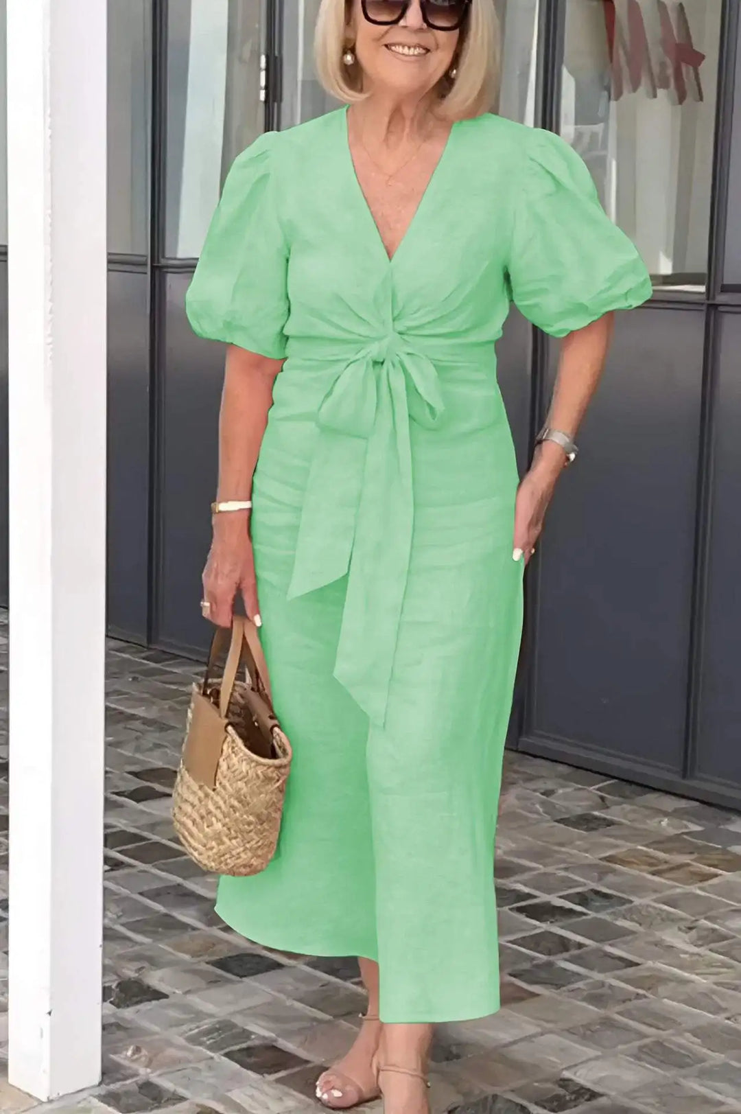 LYNORA | ELEGANTE MIDI JURK MET V-HALS