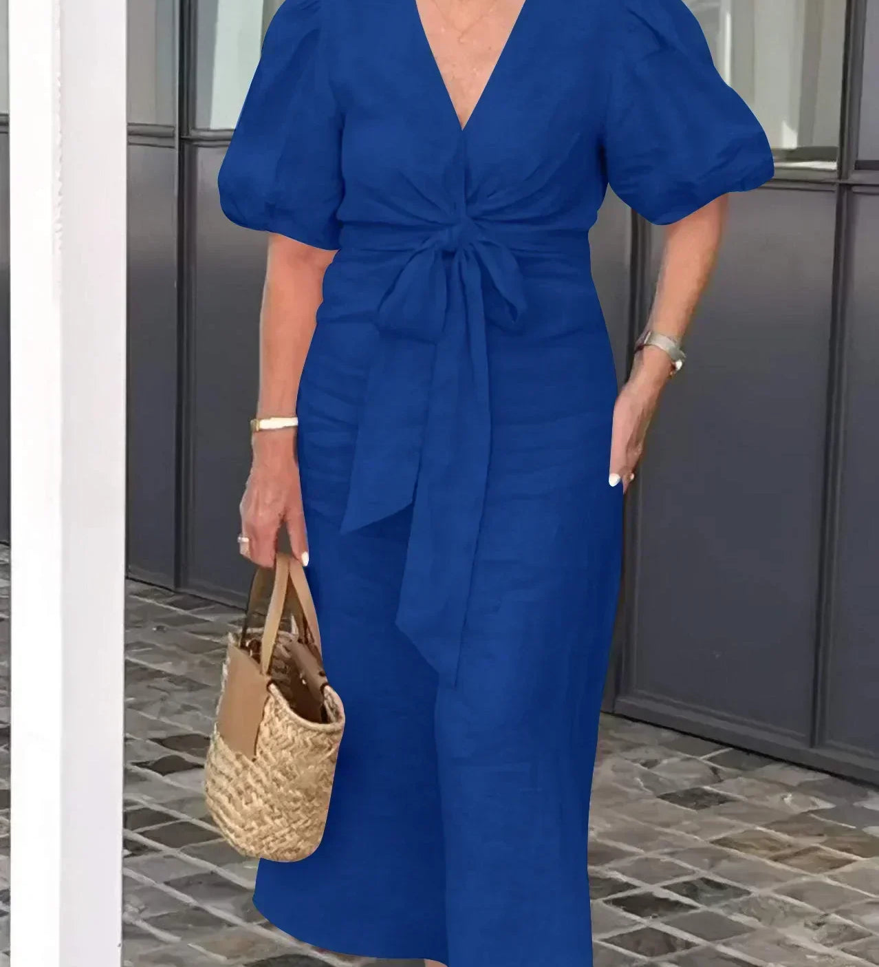 Lenora | ELEGANTE MIDI JURK MET V-HALS