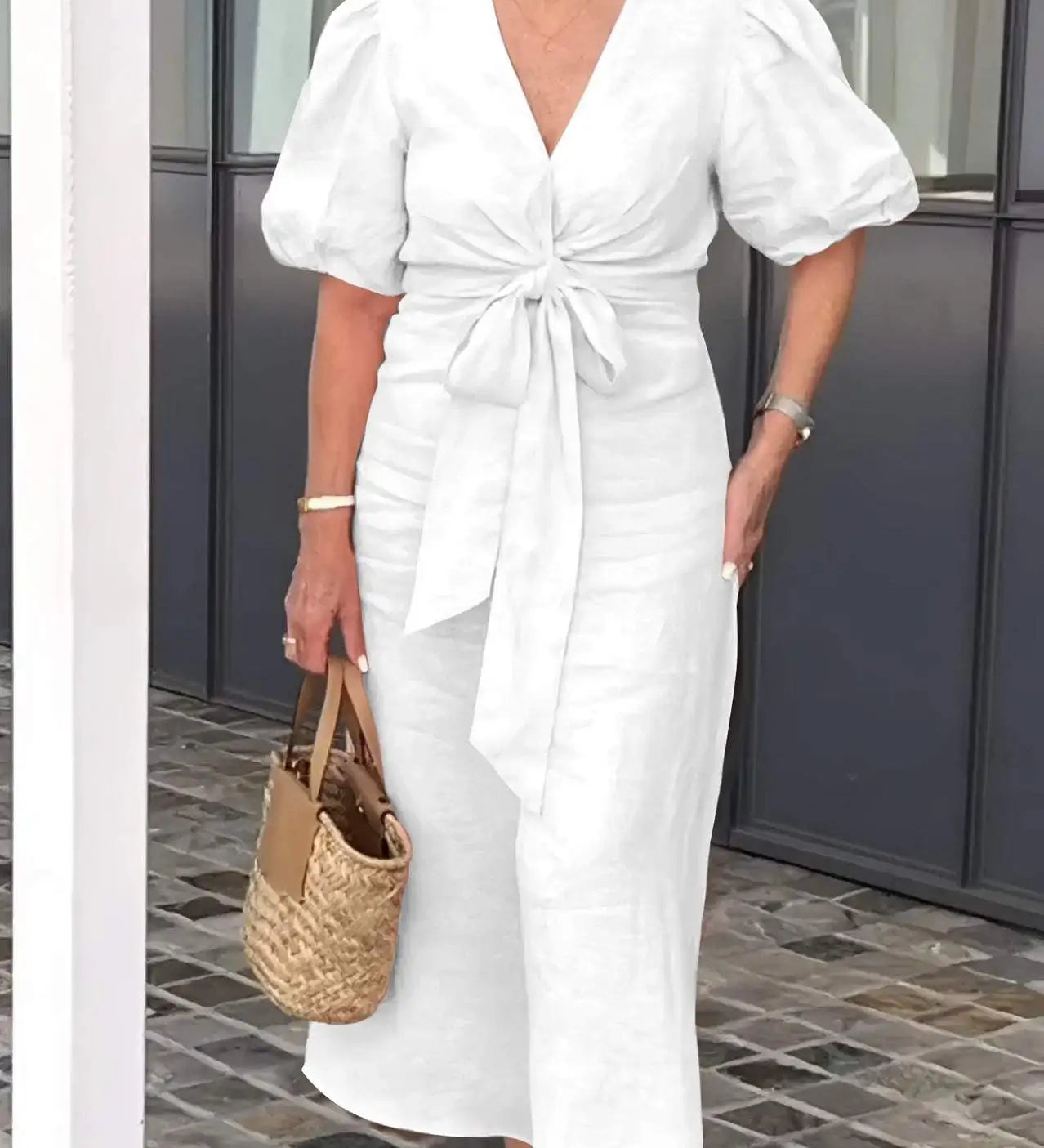 Lenora | ELEGANTE MIDI JURK MET V-HALS