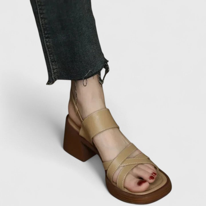 Celeste - Elegante kruisband sandalen