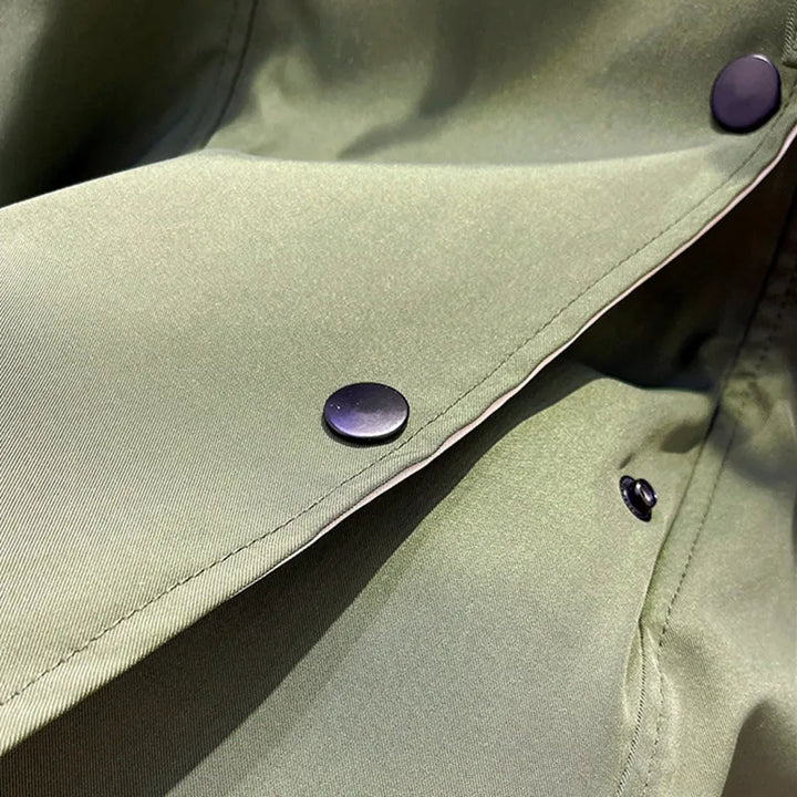 Alvienne – Elegante jas met bescherming tegen slecht weer en wind
