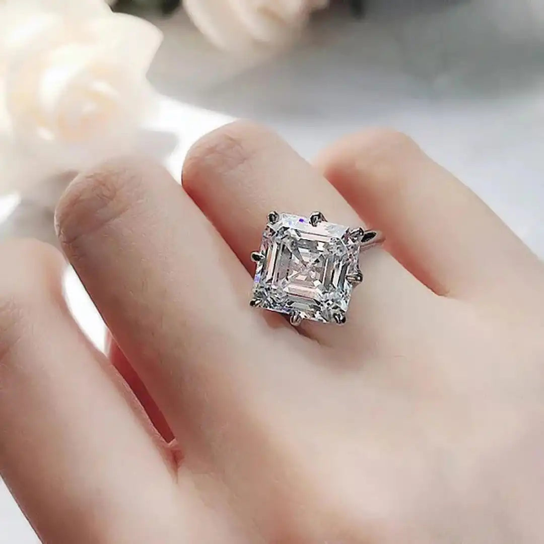 Tijdloze Gouden Cubic Zirconia Ring