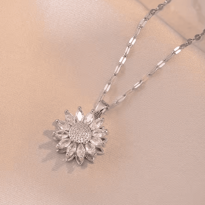 Trendy Zilveren Zonnebloem Zirkoon Halsketting & Oorbellen Set
