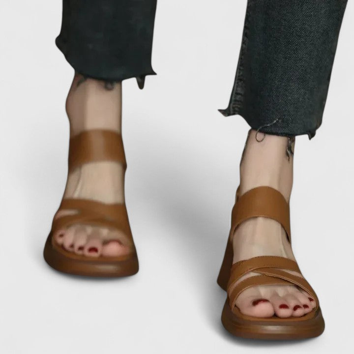 Celeste - Elegante kruisband sandalen