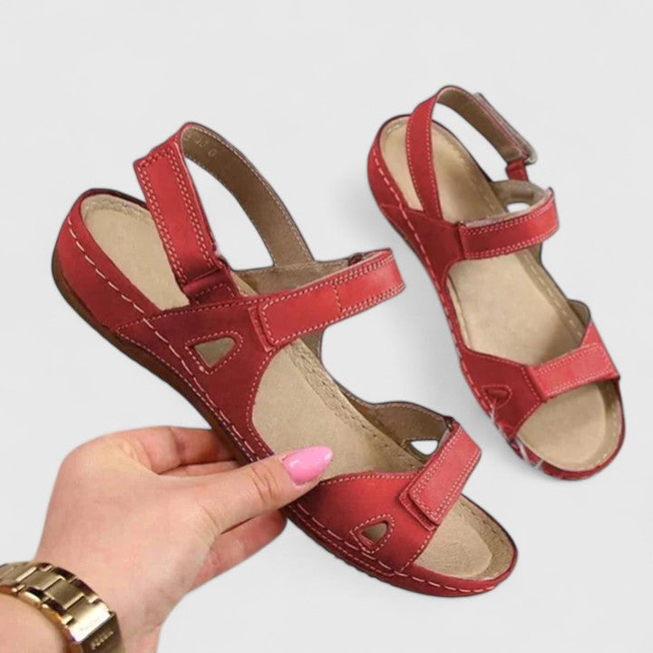 Avrie - Comfortabele Platte Sandalen