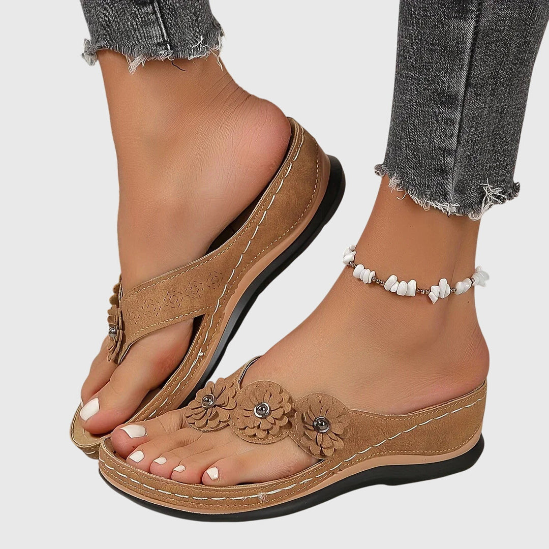 Asha - Elegante Orthopedische Slippers