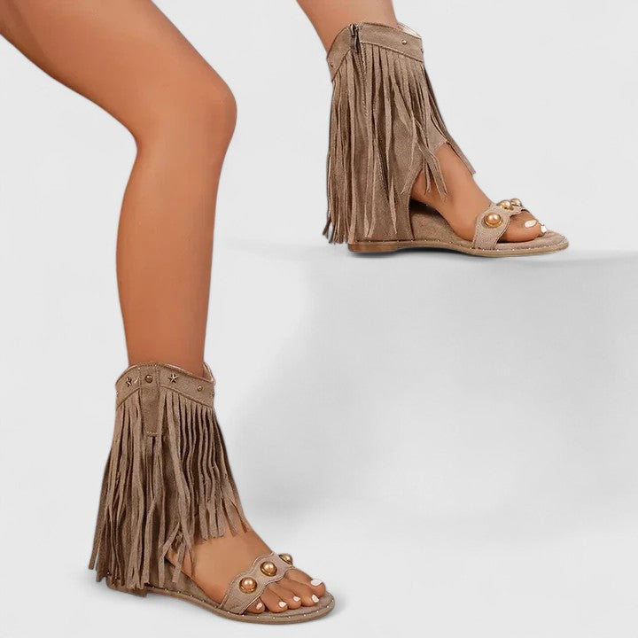 Eira - Chic Fringe Sandalen
