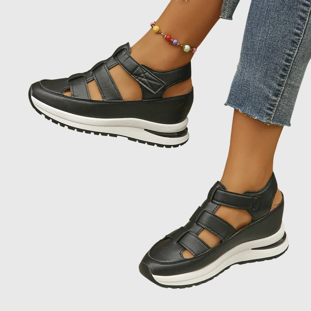Finnie - Veelzijdige Orthopedische Sandalen