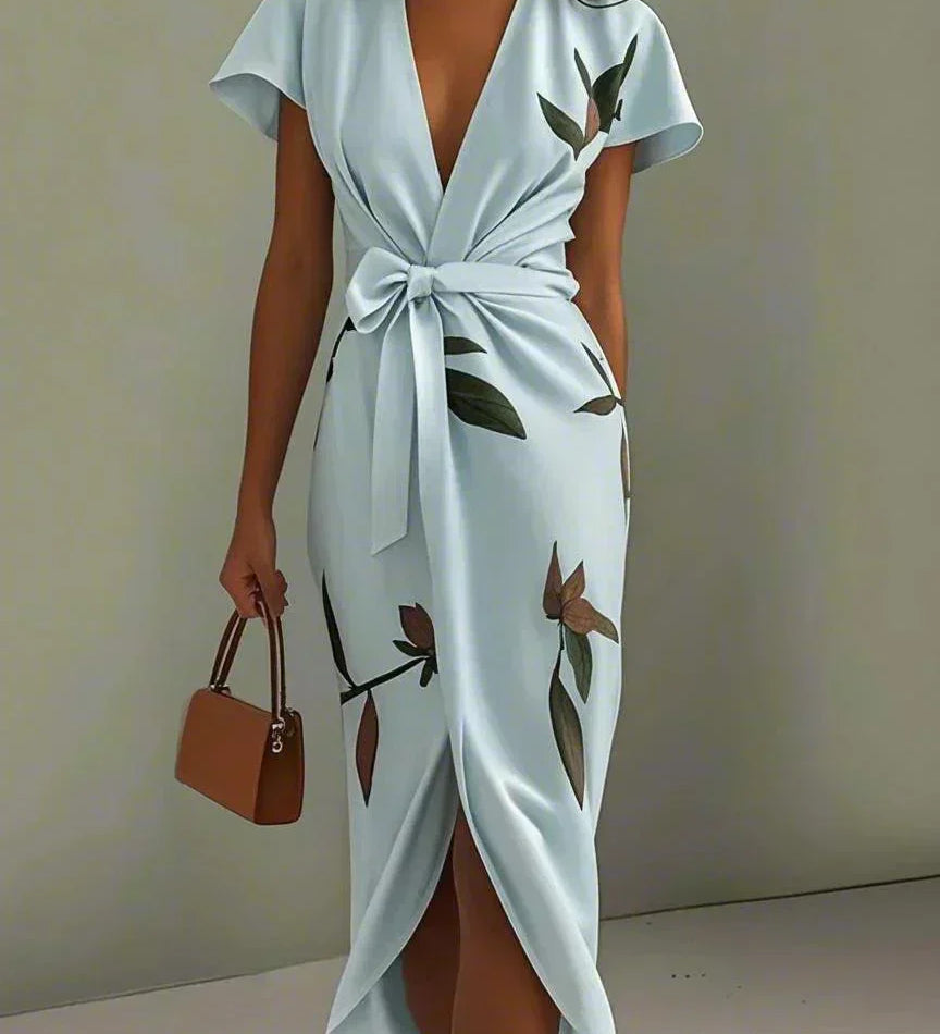 Amalia | Elegante wikkeljurk met bloemenprint