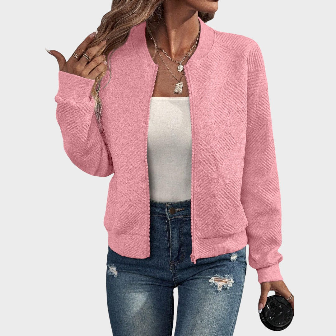 Delphine | Zip Bomberjack