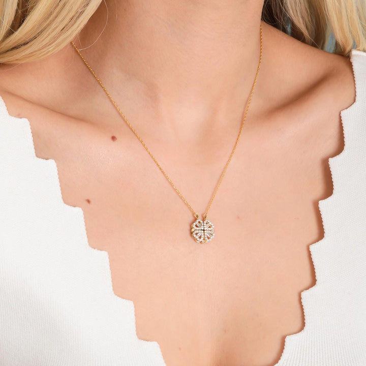 Gouden Klavertje Ketting met Zirkonia Hart Hanger
