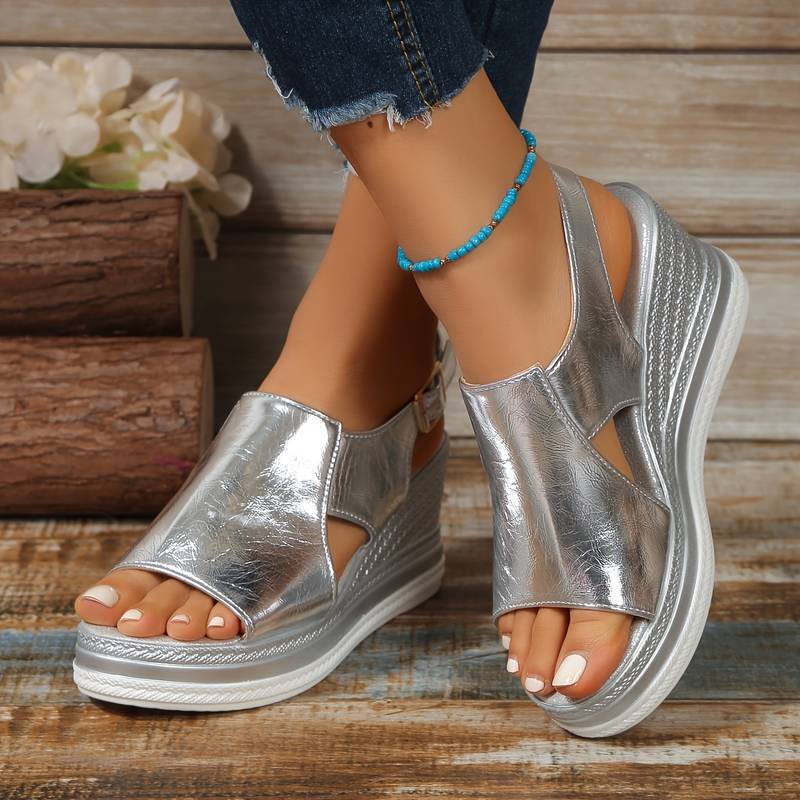 Brechtje | Stijlvolle Metallic Sandalen